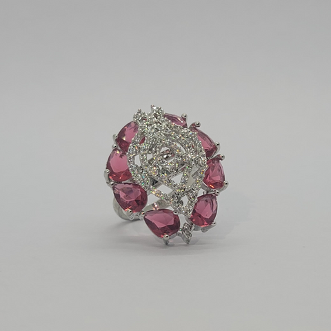 Elegant & classy red ornate beautiful ring one carat