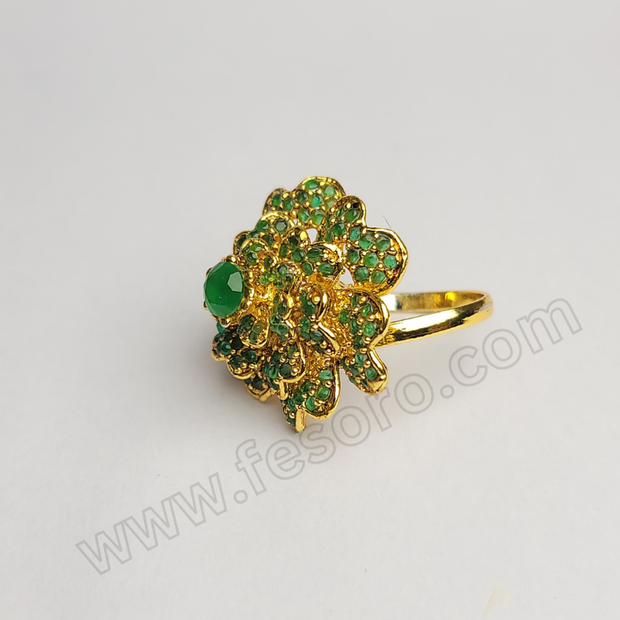 A 24 carat gold polish regal radiance green ring Zircon
